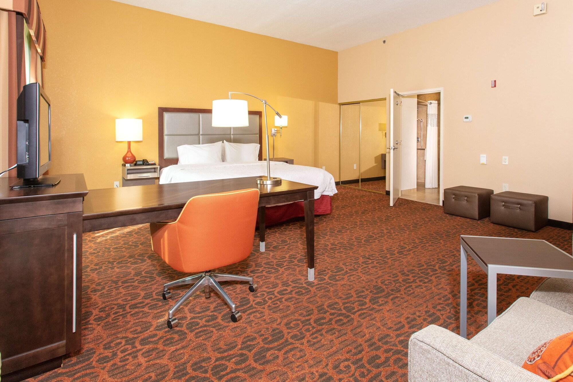 Hampton Inn & Suites Jacksonville-Airport Εξωτερικό φωτογραφία